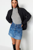 Blue Color Block Waist Detailed High Waist Mini Denim Skirt TWOAW24ET00056