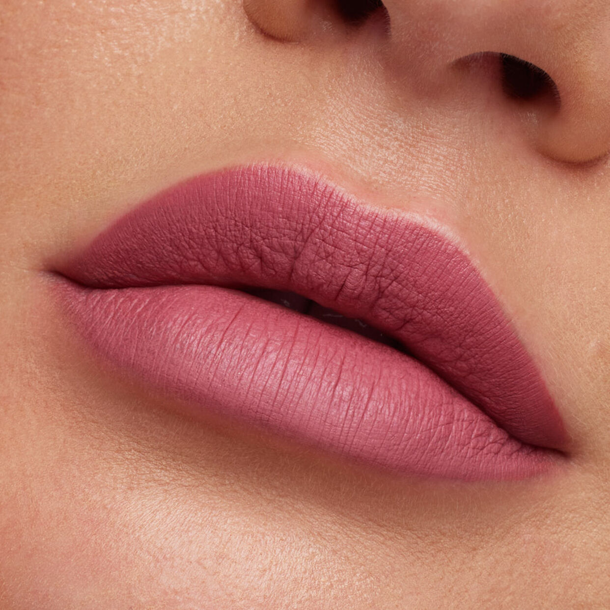 Liquid Matte Ultra-Comfort Transfer-proof Lipstick