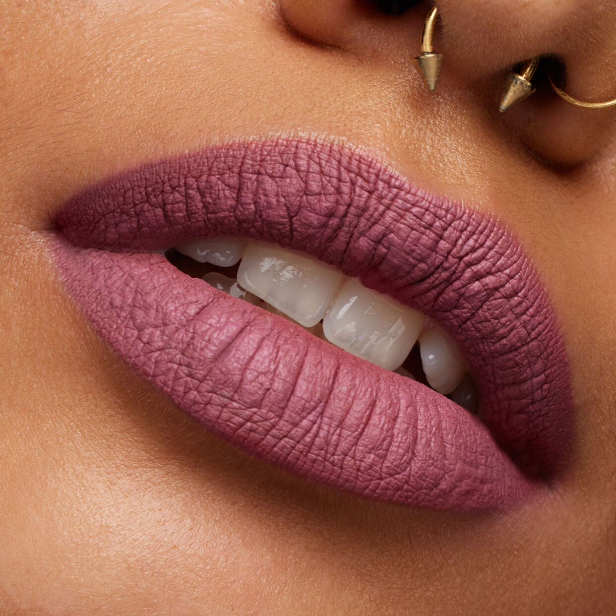 Liquid Matte Ultra-Comfort Transfer-proof Lipstick