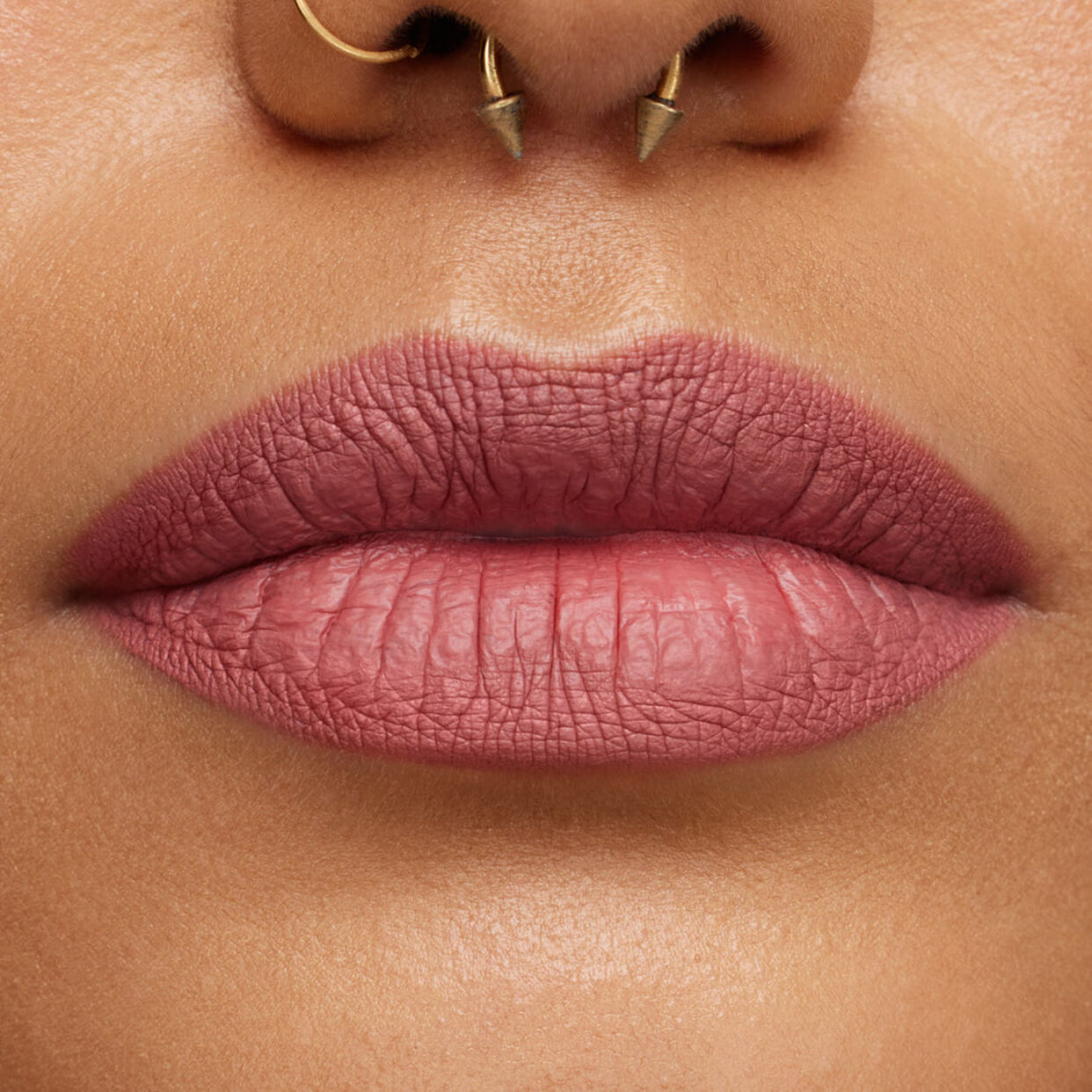 Liquid Matte Ultra-Comfort Transfer-proof Lipstick